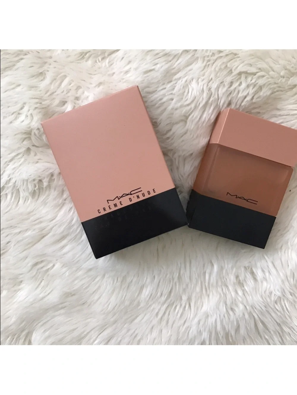 MAC Crème D'Nude Shadescents new